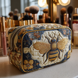 Quilted beauty case with decorative bee NCU0DK10419