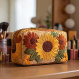 Quilted beauty case with cheerful detail NCU0NT10228