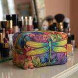 Quilted beauty case with dragonflies in the meadow NCU0DK10234