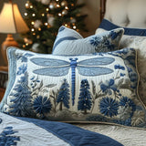 Quilted cushion cover with wings in the wind
